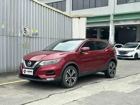 Qashqai 2019 2.0L CVT Deluxe Edition