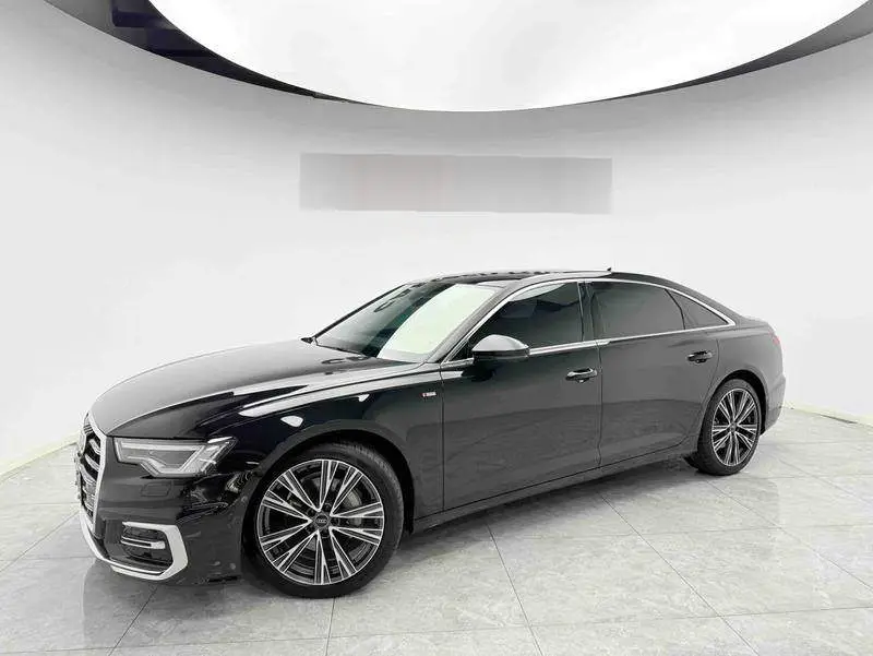 Audi A6L 2025 45 TFSI quattro Selected Dynamic Edition