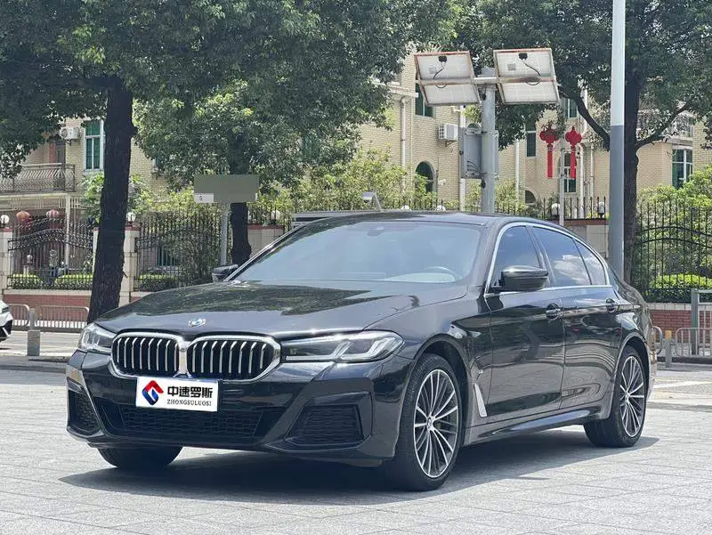 BMW 5 Series 2022 530Li Leading M Sport Package