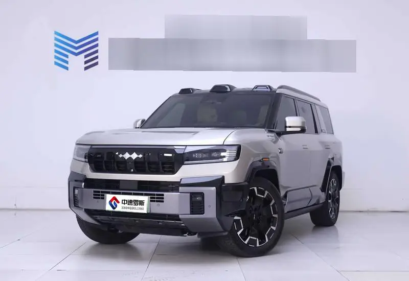 Leopard 8 2025 Zhiyong Flagship Edition 6 Seaters