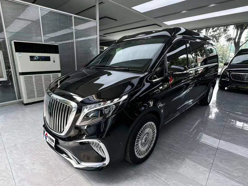 Mercedes-Benz V-Class 2022 V 260 L Long Wheelbase Premium Edition