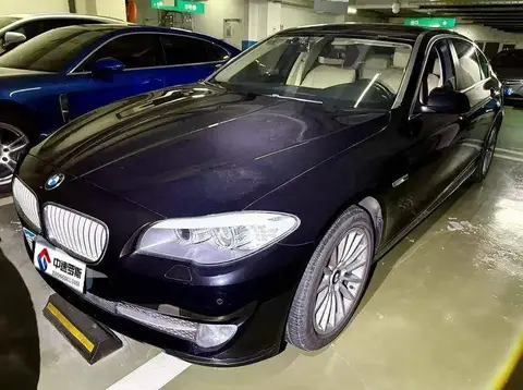 BMW 5 السلسلة 2012 535Li Leading Edition