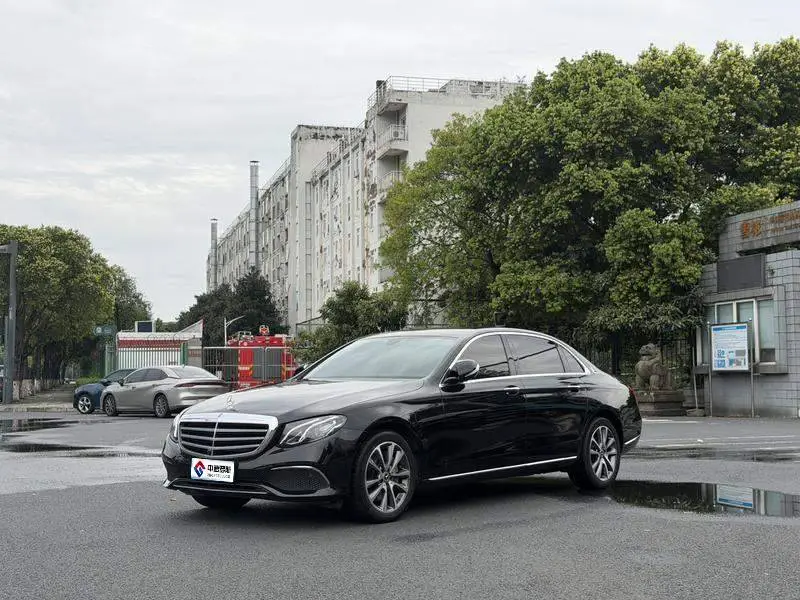 Mercedes-Benz E-Class 2019 E 300 L Fashion Edition