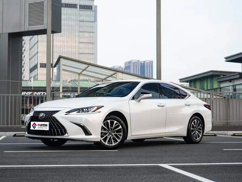 Lexus ES 2024 200 Premium Edition