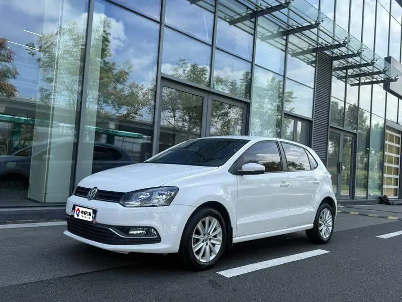 Polo 2014 1.4L Automatic Comfort Edition