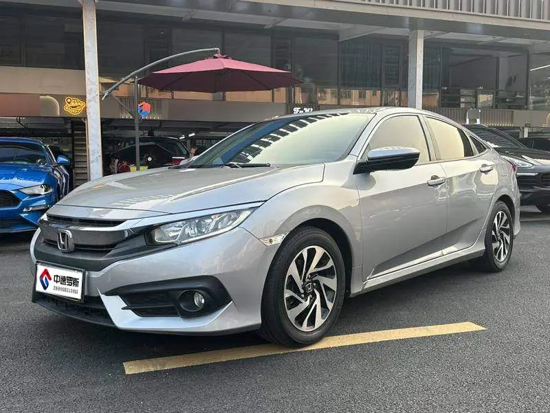 Civic 2016 220TURBO CVT Deluxe Edition