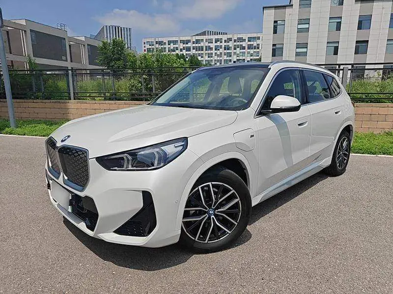 BMW iX1 2025 eDrive25L M Sport Package