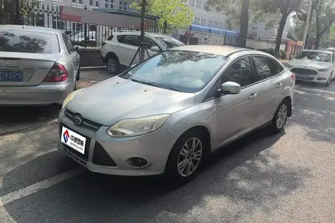 Fox 2012 Sedan 1.6L Automatic Comfort