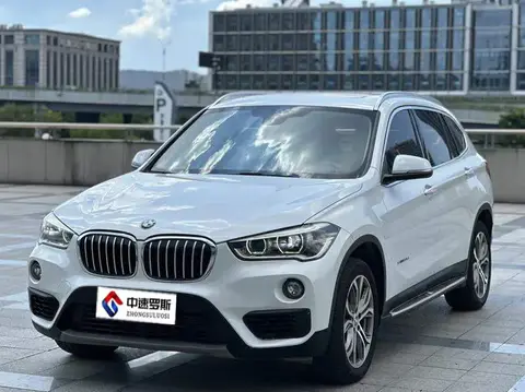 BMW X1 2018 sระบบขับเคลื่อน20Li Leading Edition