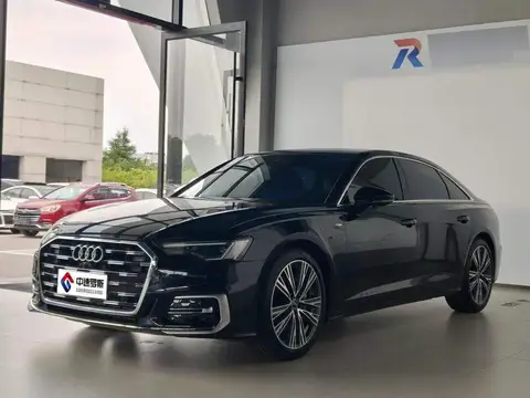 Audi A6L 2023 45 TFSI Selected Dynamic Edition