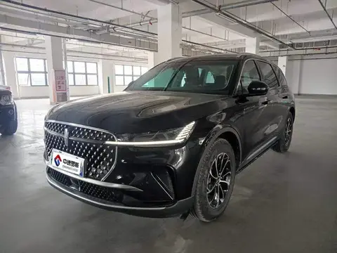 navigator 2025 2.0T 4WD Premium Edition