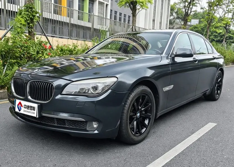 BMW 7 Series 2011 730Li Elegant Edition