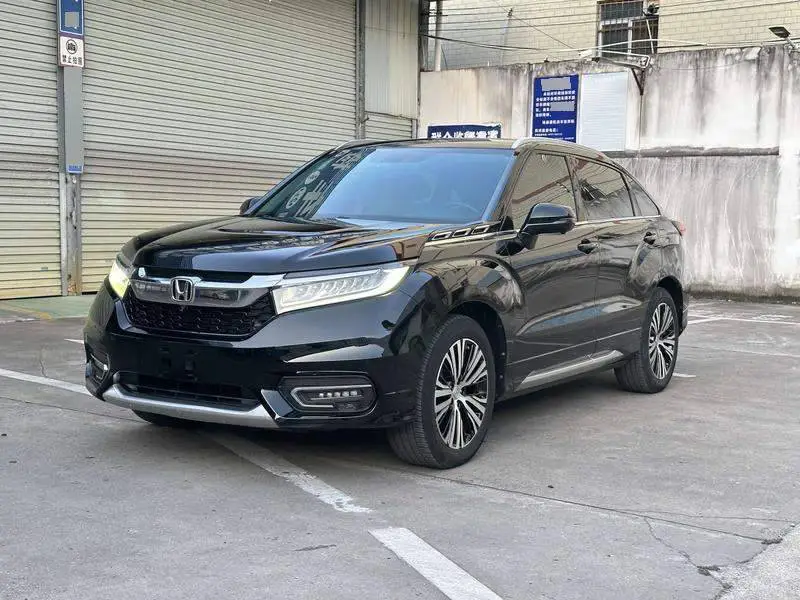 Crown Road 2017 370TURBO 4WD Premium Edition