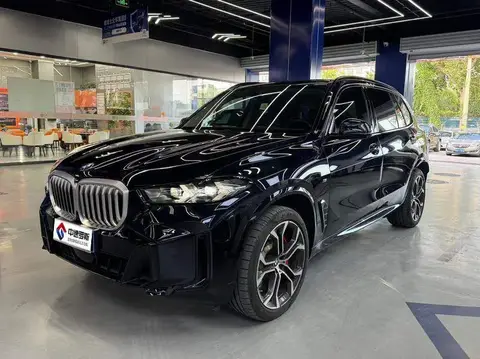 BMW X5 2023 xHệ dẫn động 30Li M Sport Package