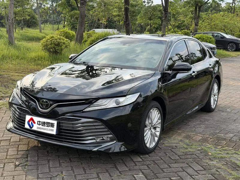 Camry 2021 2.5G Deluxe Edition