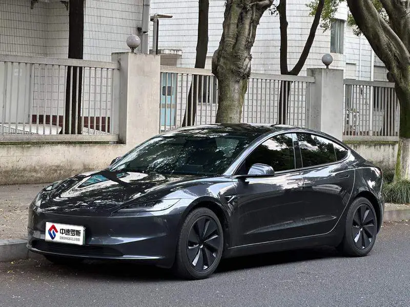 Model 3 2025 Facelift Long Range All-Wheel Drive Version