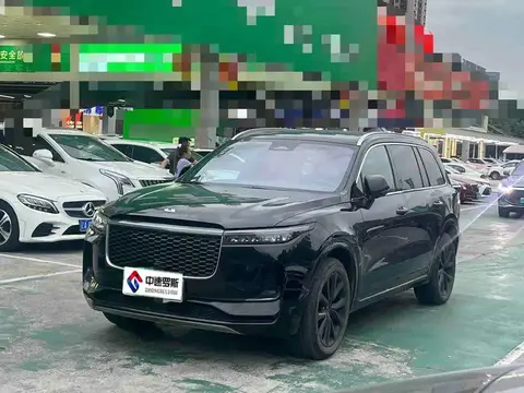 Ideal ONE 2021 Extended Range 6-seater Edition