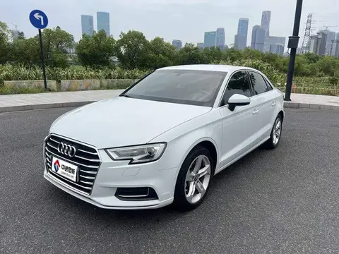 Audi A3 2020 Limousine 35 TFSI Progressive National VI