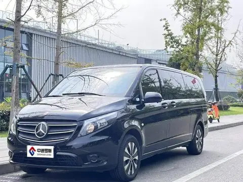 Vito 2023 2.0T Elite Edition 7 Seaters