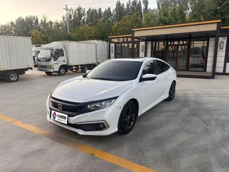Civic 2019 220TURBO CVT Dynamic Edition National VI