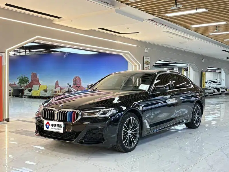BMW 5 Series 2021 530Li facelifted M Sport package