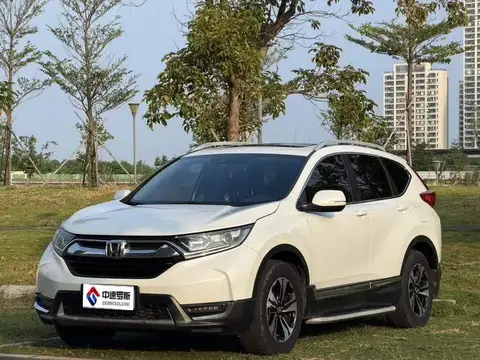 Honda CR-V 2017 240TURBO CVT 2WD Fashion Edition