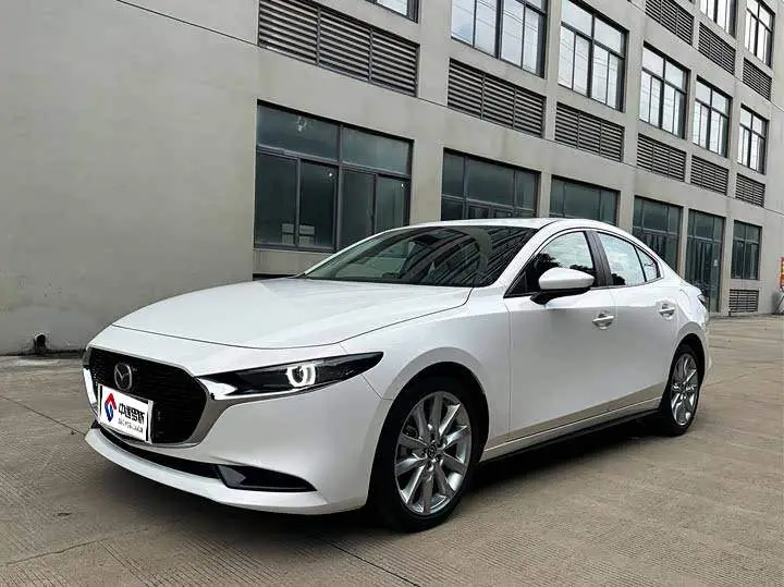 Mazda3 Axela 2025 2.0L Automatic Premium Edition