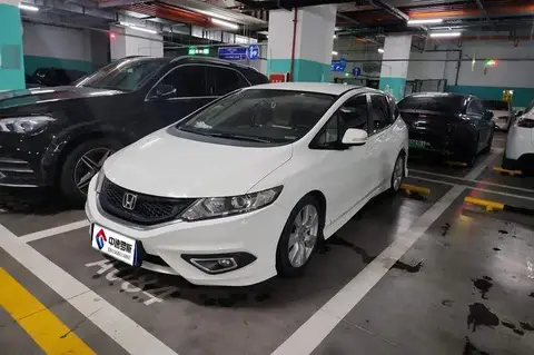Jed 2013 1.8L Automatic Comfort Edition 5 Seaters