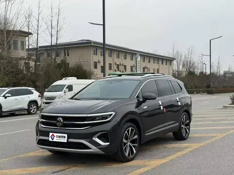 Landscape 2022 530TSI 4WD Flagship Victory Edition Pro 7 Seaters