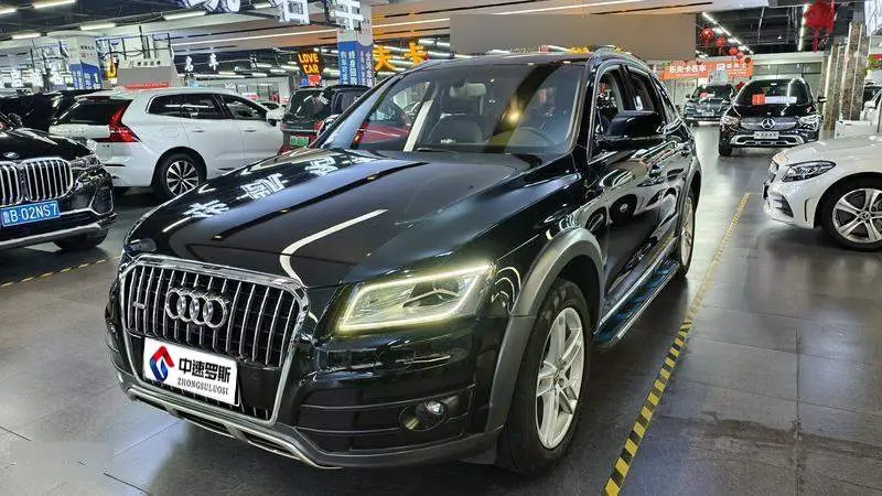 Audi Q5 2018 Collector's Edition 40 TFSI Technology Edition