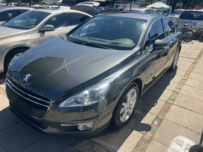 Peugeot 508 2013 2.3L Roland Garros Edition