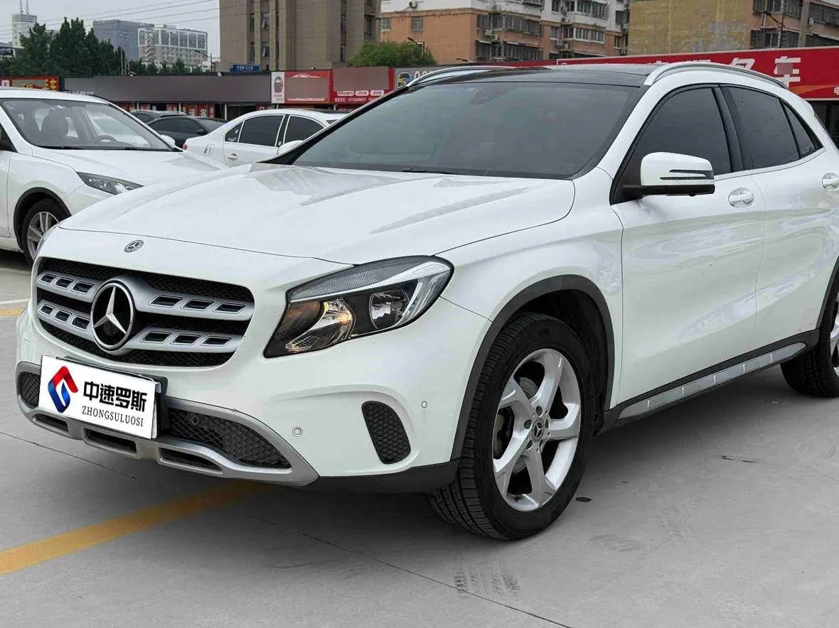 Mercedes-Benz GLA 2017 GLA 200 Dynamic