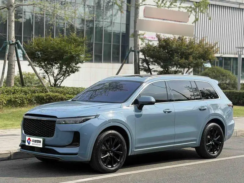Ideal ONE 2021 Extended Range 6-seater Edition