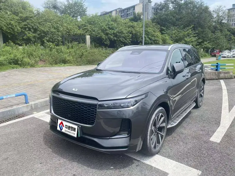 Ideal ONE 2021 Extended Range 6-seater Edition