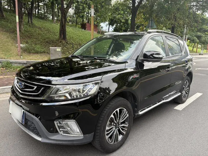 Vision X6 2016 1.3T CVT flagship model