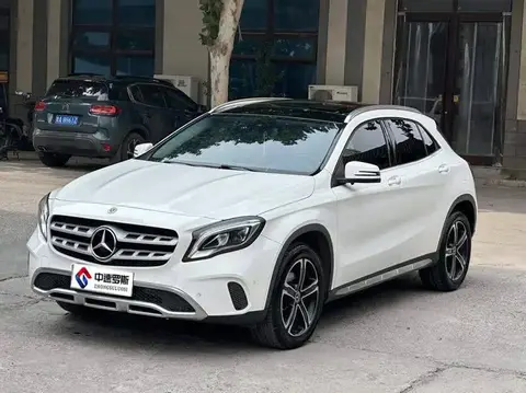 Mercedes-Benz GLA 2018 GLA 200 Fashion Edition