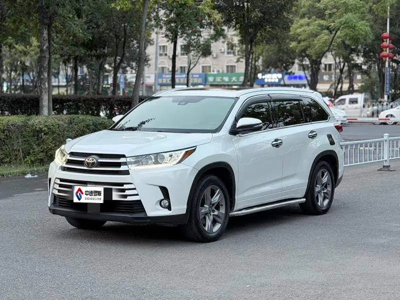 Highlander 2018 2.0T 4WD Luxury Edition 7 Seaters National VI