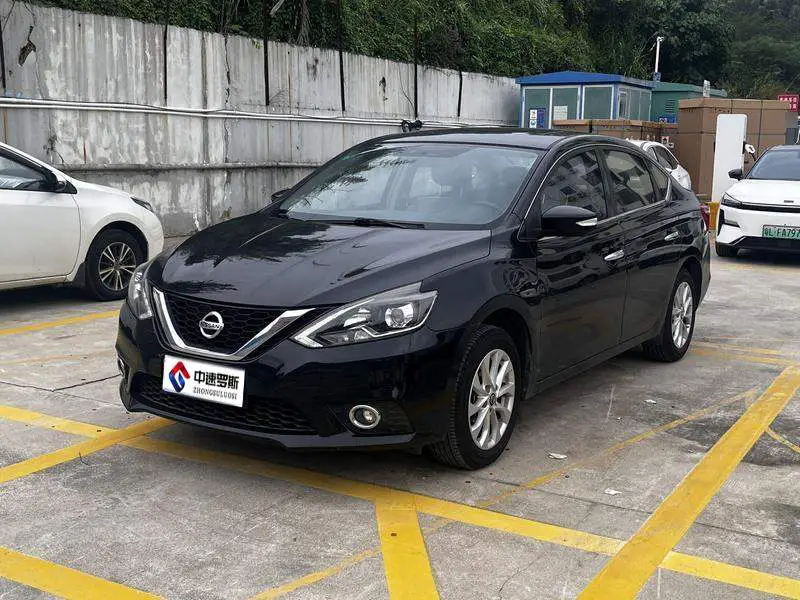 Sylphy 2018 1.6XV CVT Premium Edition