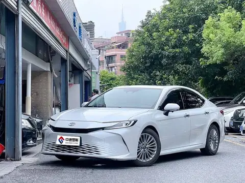 Camry 2024 2.0GVP Deluxe Edition