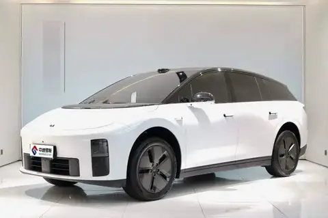 Ideal i6 2025 two-wheel drive standard version