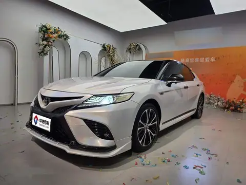 Camry 2019 2.5G Luxury Edition