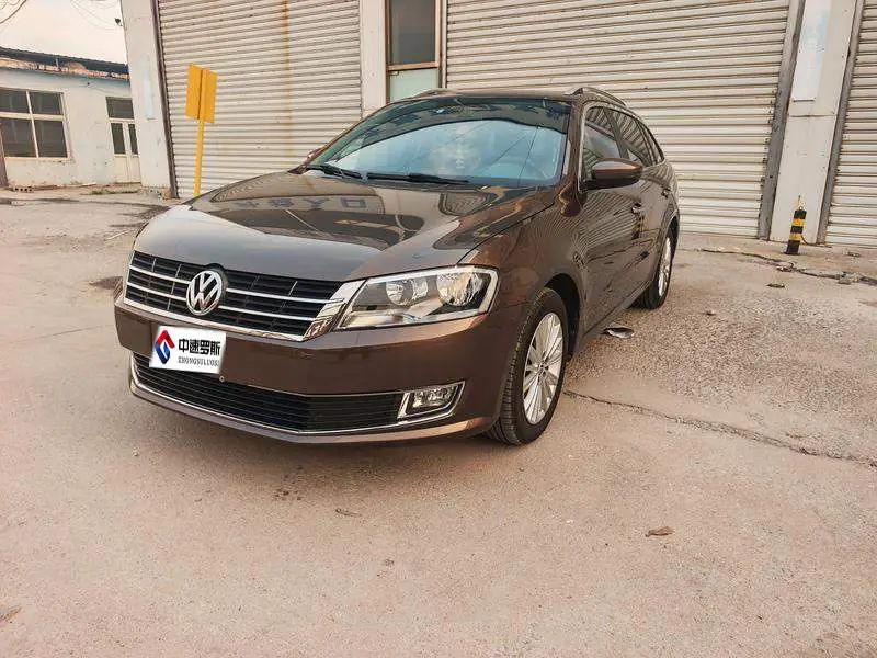 Langxing 2014 1.6L Automatic Sports Edition