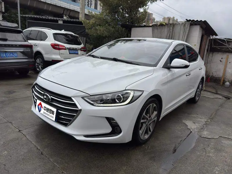 Leading 2016 1.6L Automatic Intelligent Elite