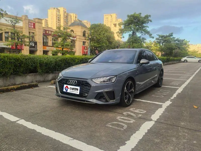 Audi A4L 2022 40 TFSI Stylish and Dynamic