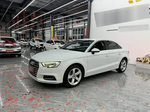 Audi A3 2020 Limousine 35 TFSI Progressive National VI