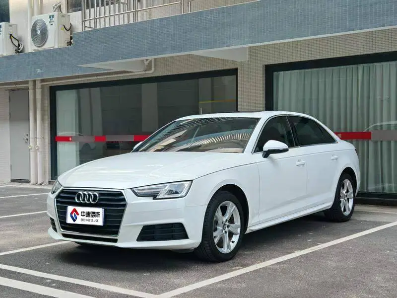 Audi A4L 2017 Plus 40 TFSI Fashion Edition