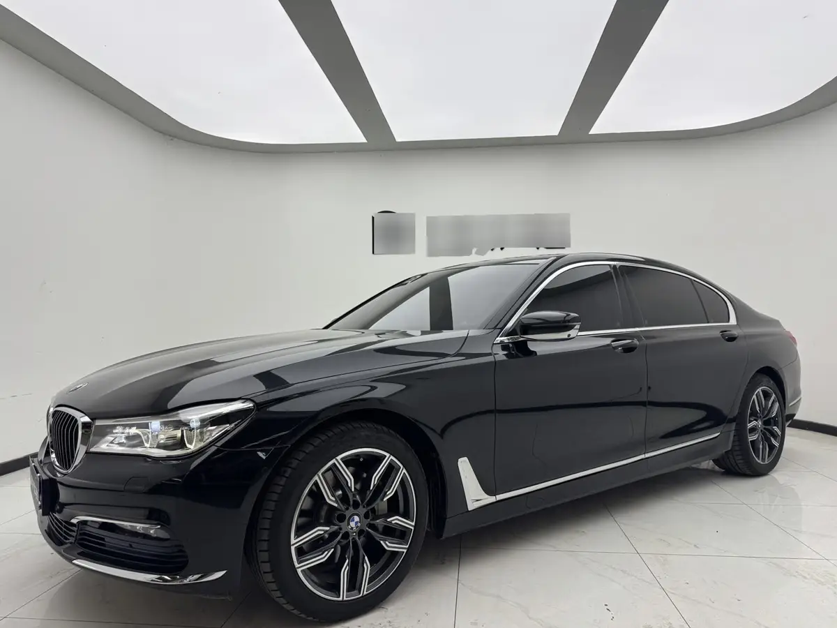 BMW 7 Series 2016 730Li Luxury
