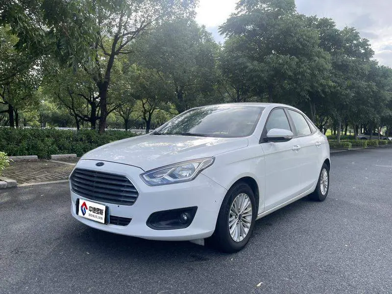 Furis 2015 1.5L Automatic Comfort