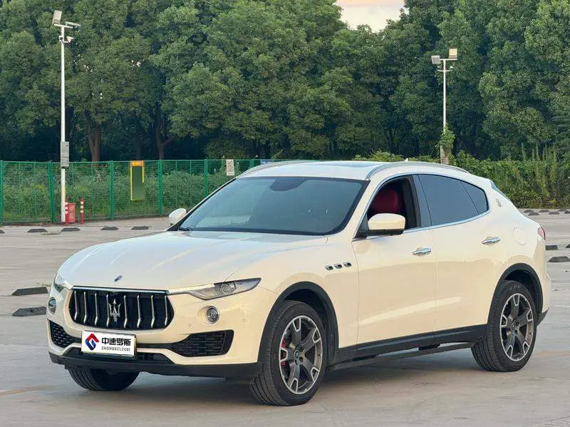 Levante 2020 3.0T Standard Edition