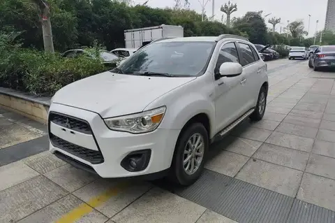 ASX 2013 2.0L CVT 2WD Elite Edition